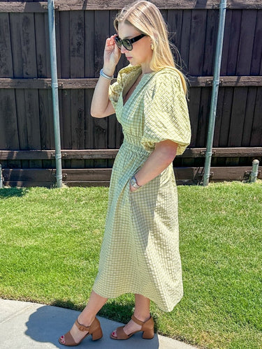 Fresh Picked Midi Dress - STILOSA