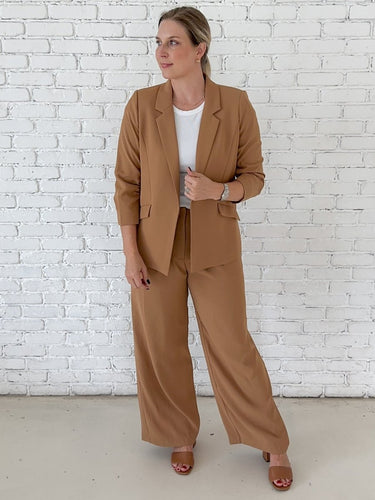 Camel Relaxed Blazer - STILOSA