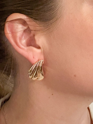 Gold Wing Stud Earrings - STILOSA