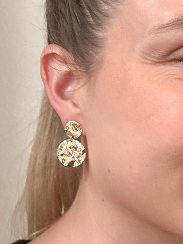 Hammered Gold Disc Drop Earrings - STILOSA