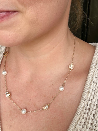 Gold Pearl & Crystal Station Necklace - STILOSA